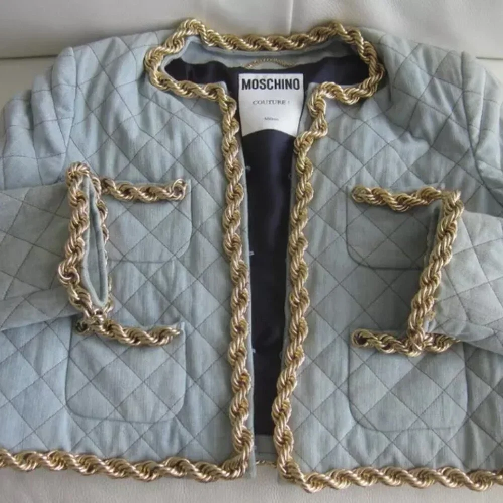 MOSCHINO COUTURE LIGHT WASH FADED DENIM QUILT GOLD CHAIN JACKET IT44 USA 10 - Picture 6 of 15